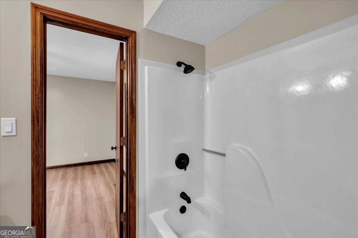 204 Creekside Drive Gray GA 31032