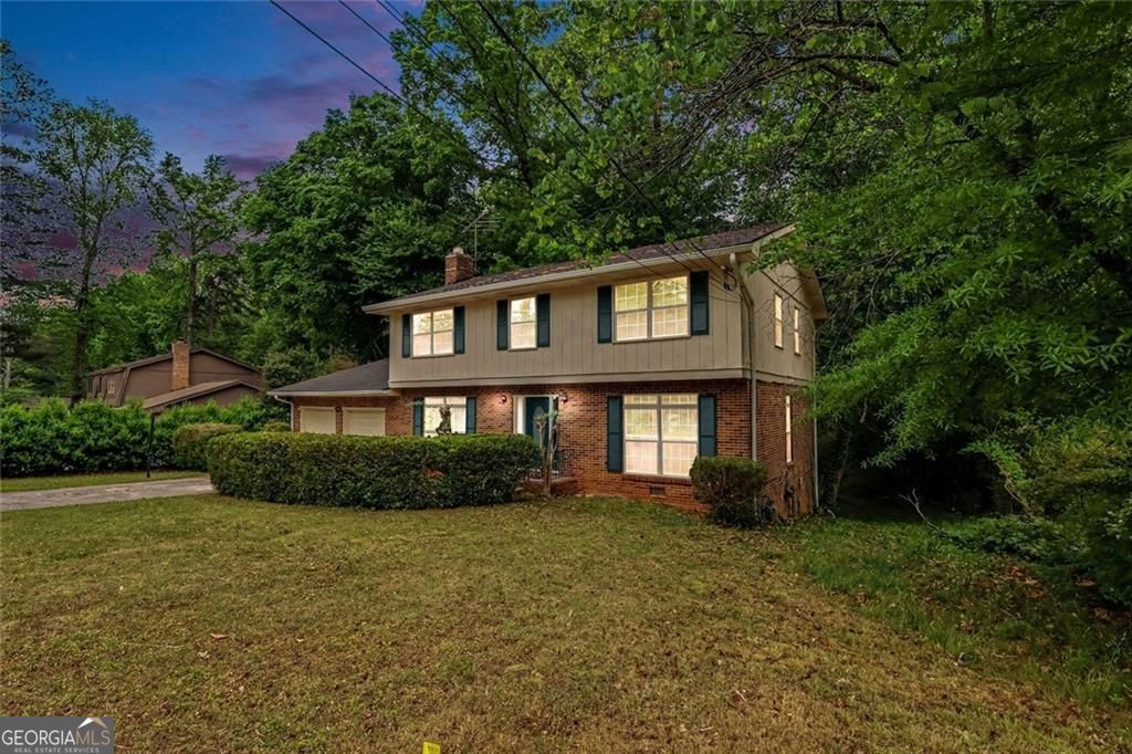 968 Abingdon Court Stone Mountain GA 30083