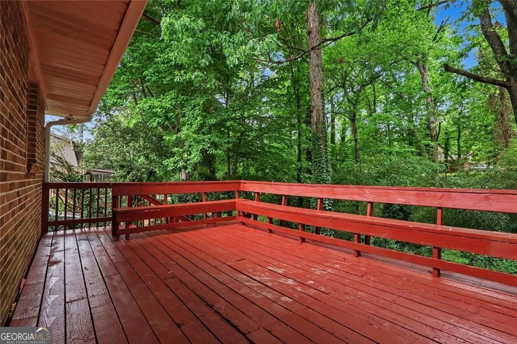 968 Abingdon Court Stone Mountain GA 30083