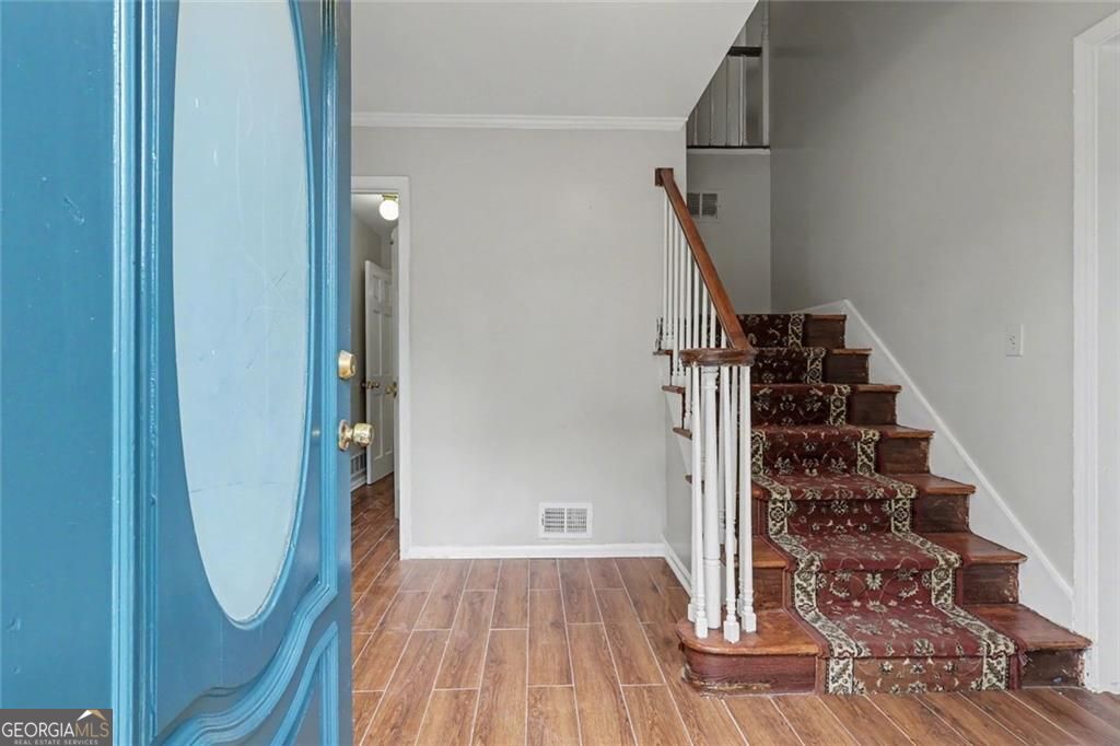 968 Abingdon Court Stone Mountain GA 30083