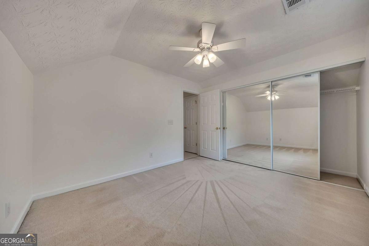 533 W Oaks Drive Woodstock GA 30188