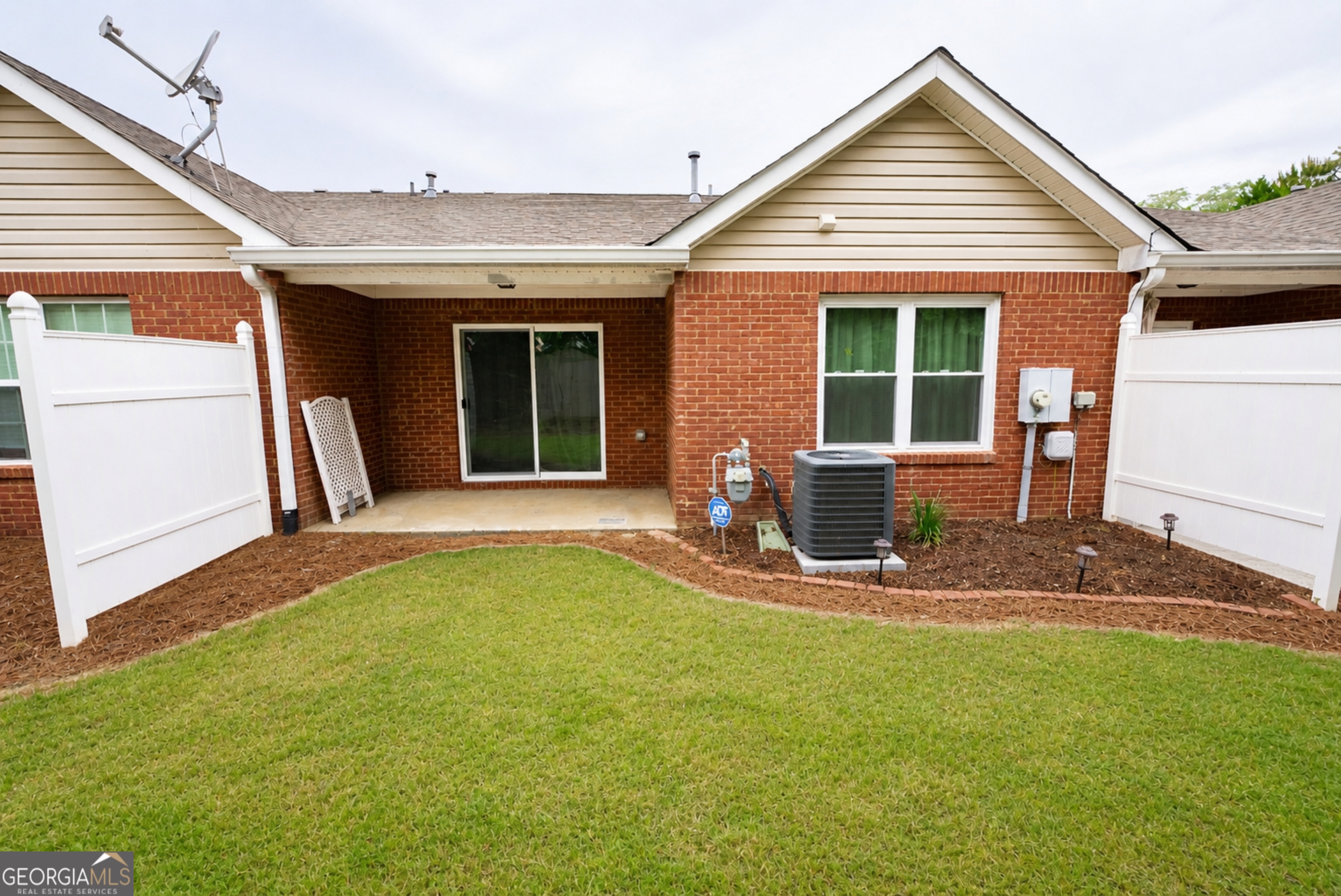 403 Tara Commons Circle Loganville GA 30052