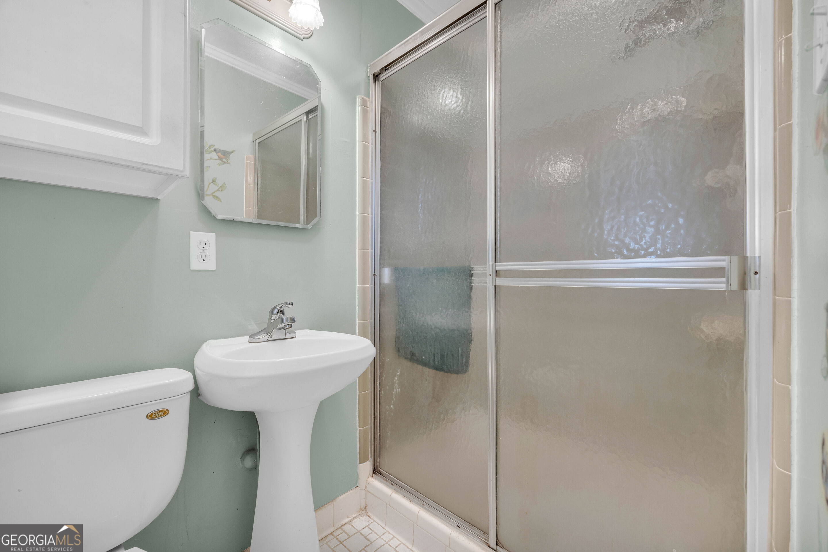 123 Gilmer Street Lavonia GA 30553