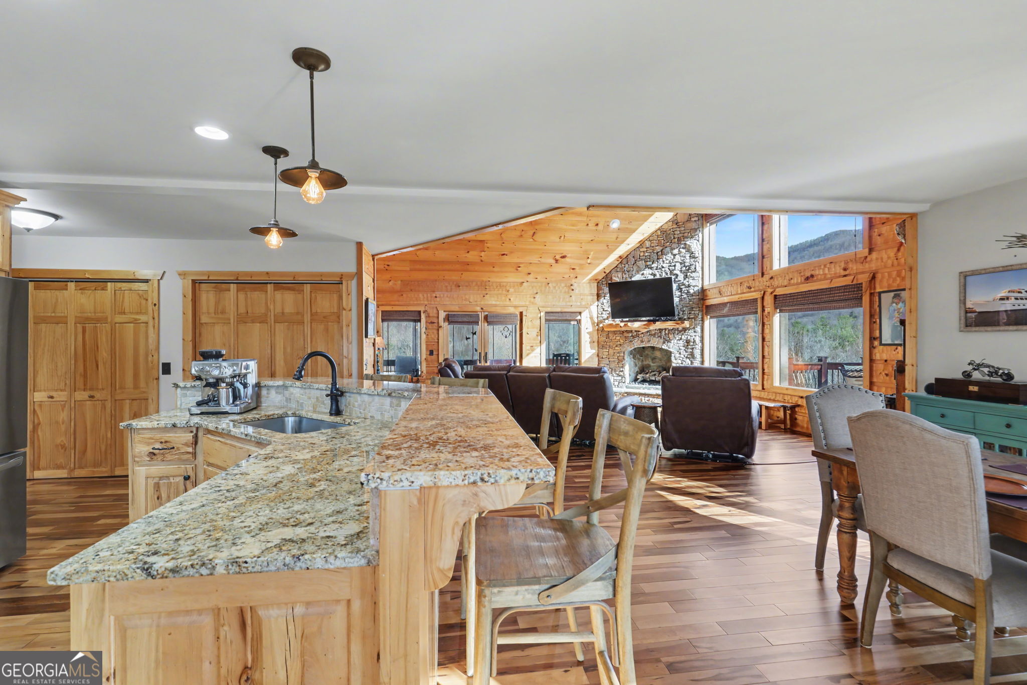 4760 Anderson Road Hiawassee GA 30546