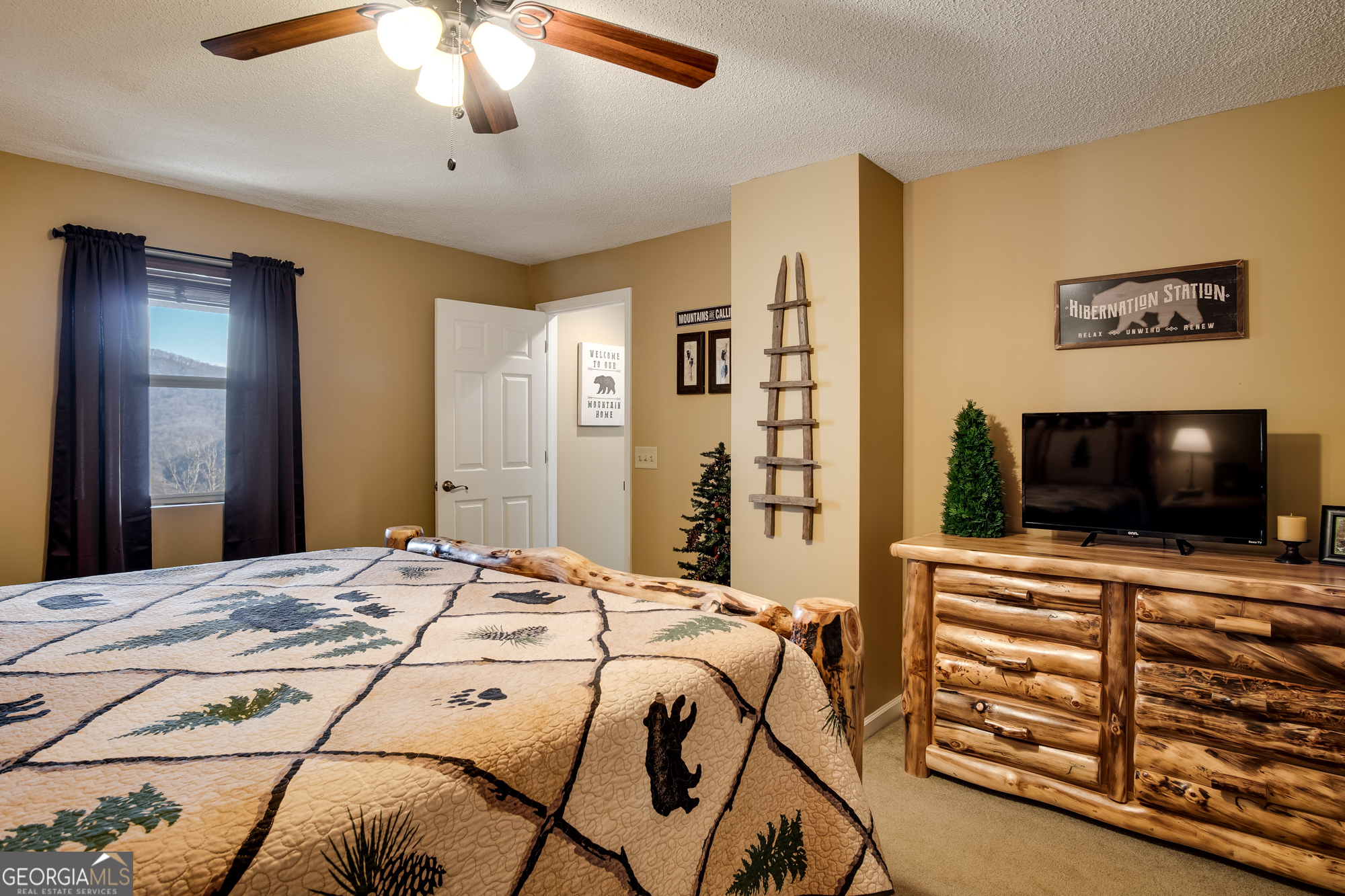 2379 Ridgepole Drive Sky Valley GA 30537