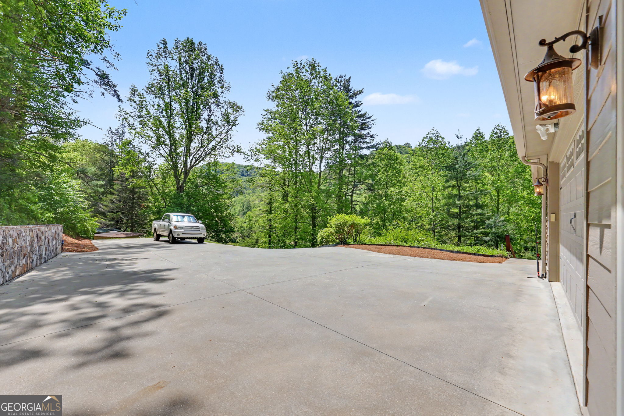 712 Mellie Keener Road Clayton GA 30525