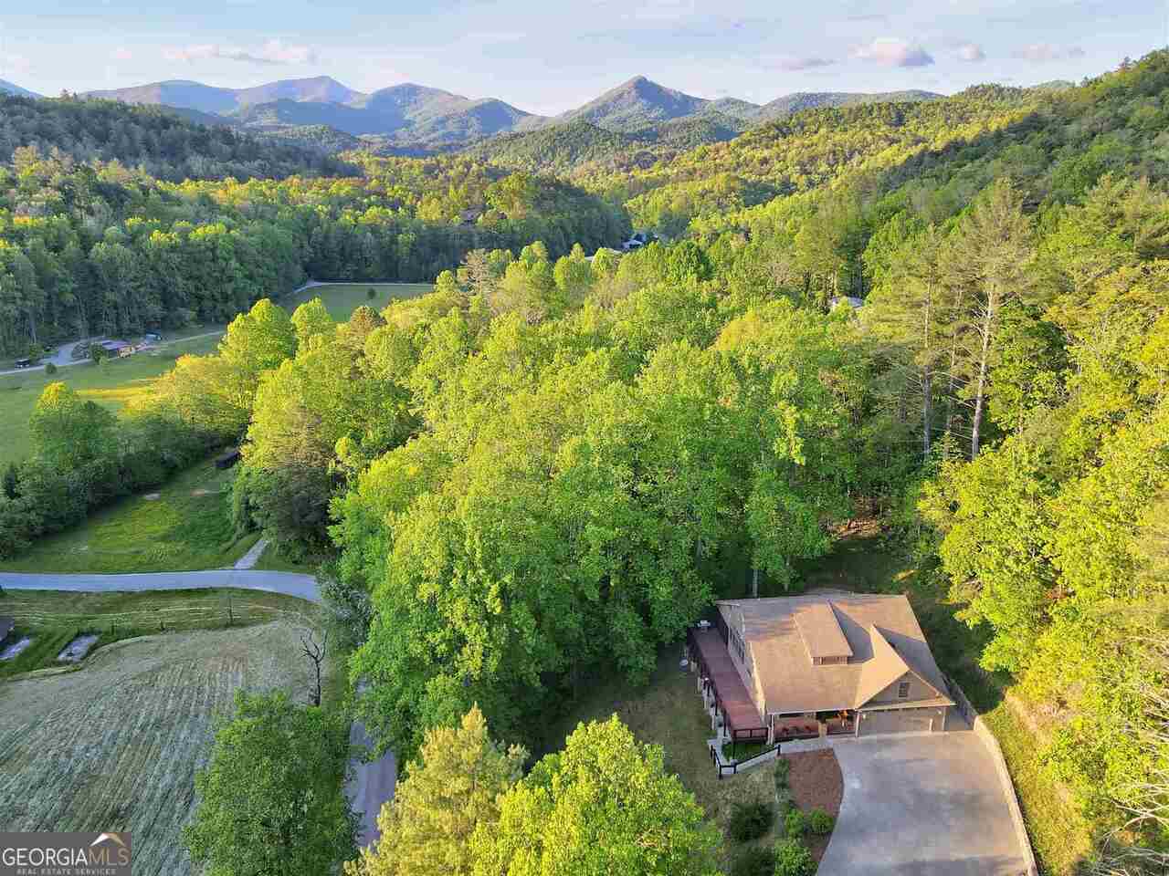 712 Mellie Keener Road Clayton GA 30525