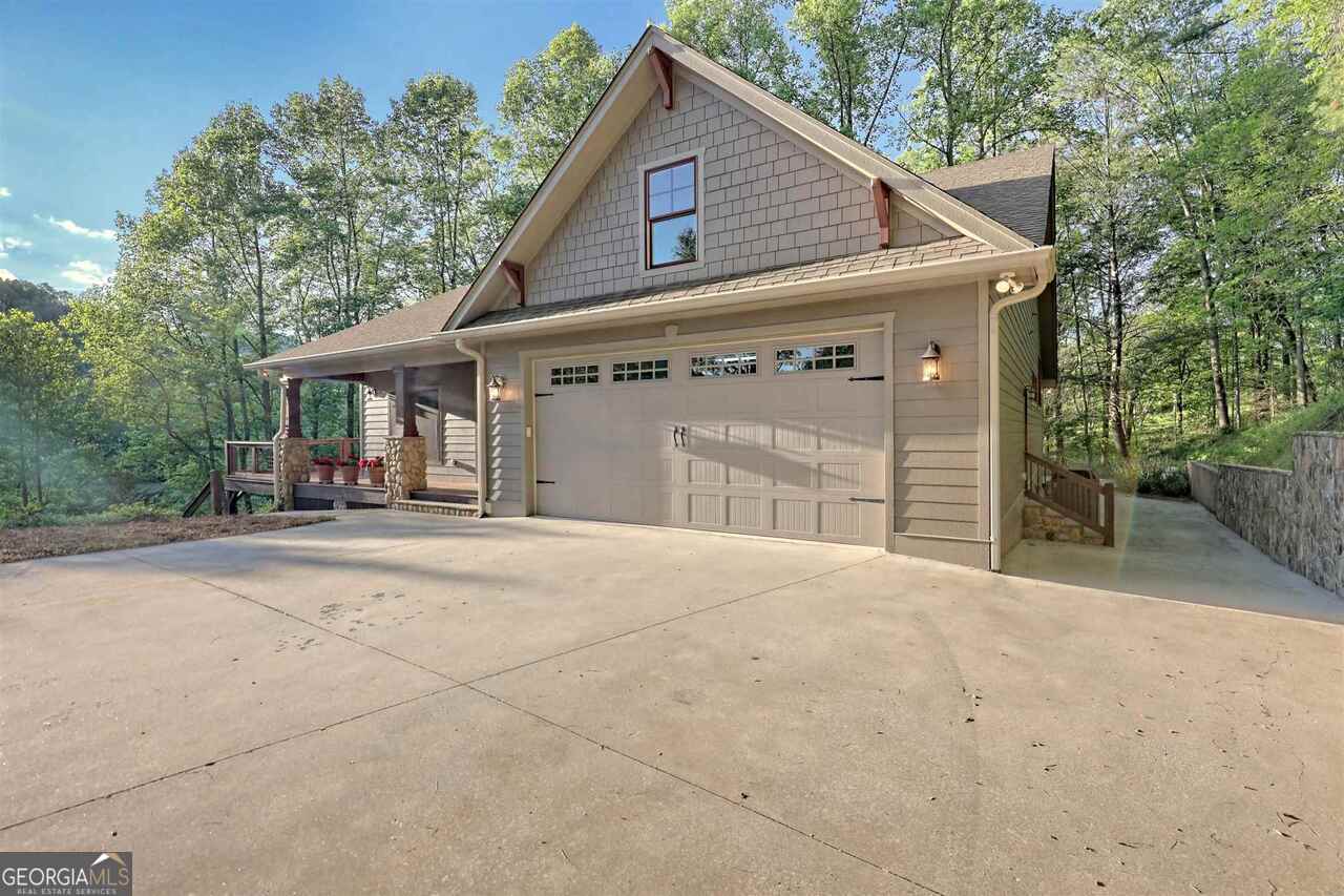 712 Mellie Keener Road Clayton GA 30525