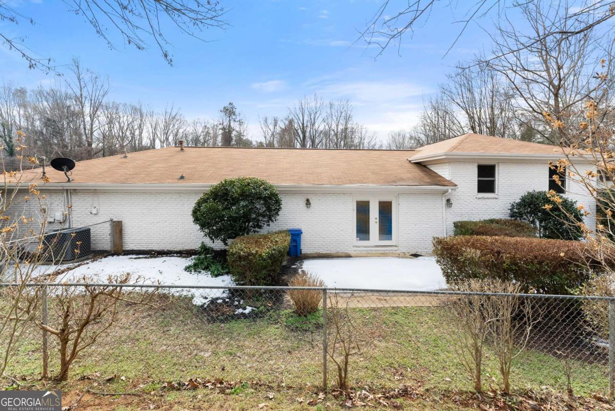 1002 Dixon Drive Gainesville GA 30501