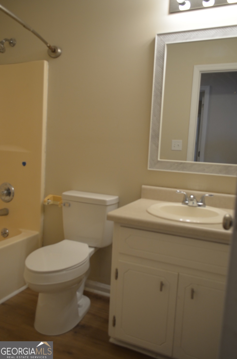 103 Lakeview Ivey GA 31031