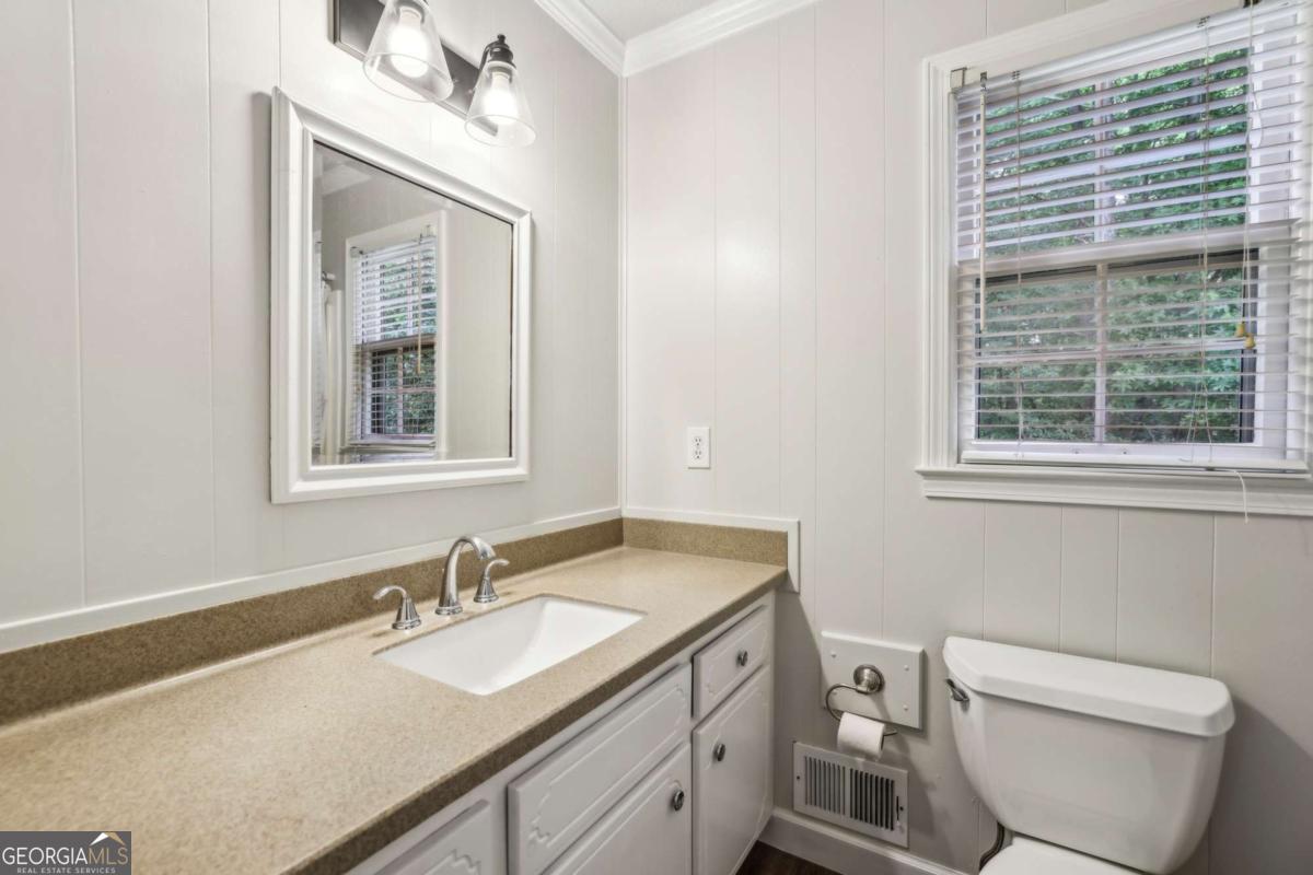 4645 Shallowford Road Roswell GA 30075