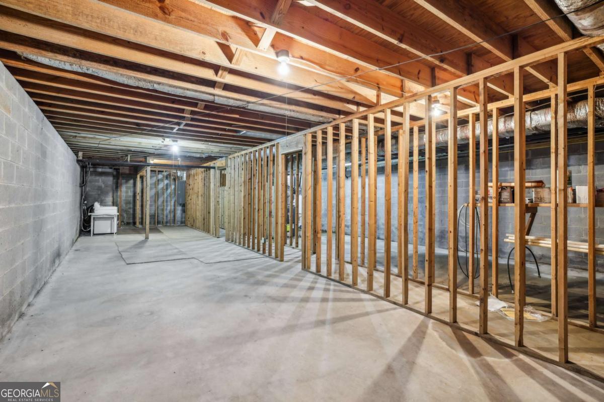 4645 Shallowford Road Roswell GA 30075