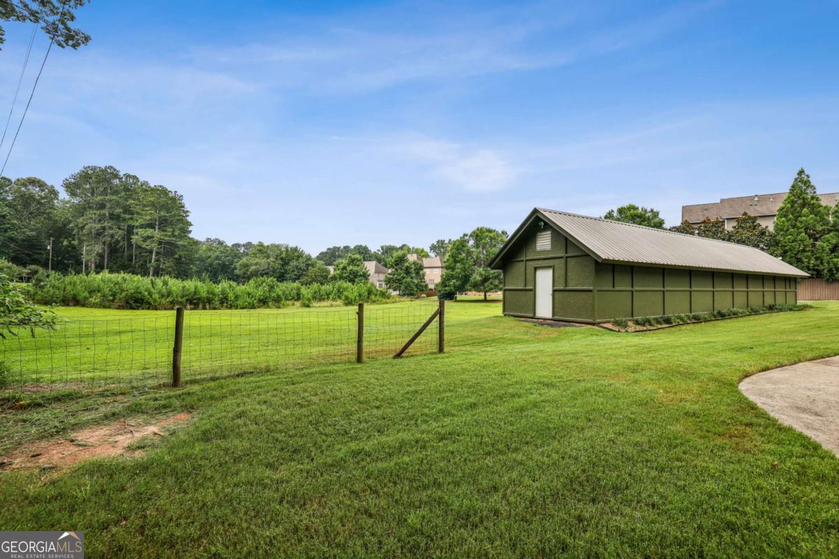 4645 Shallowford Road Roswell GA 30075