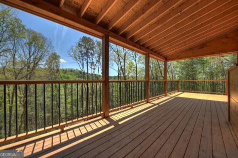 394 Blackberry Circle Ellijay GA 30536