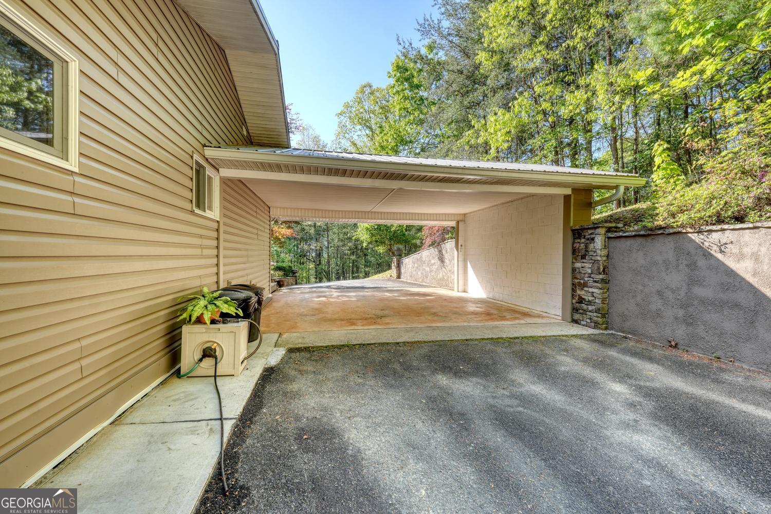 5940 Jackson Lane Young Harris GA 30582