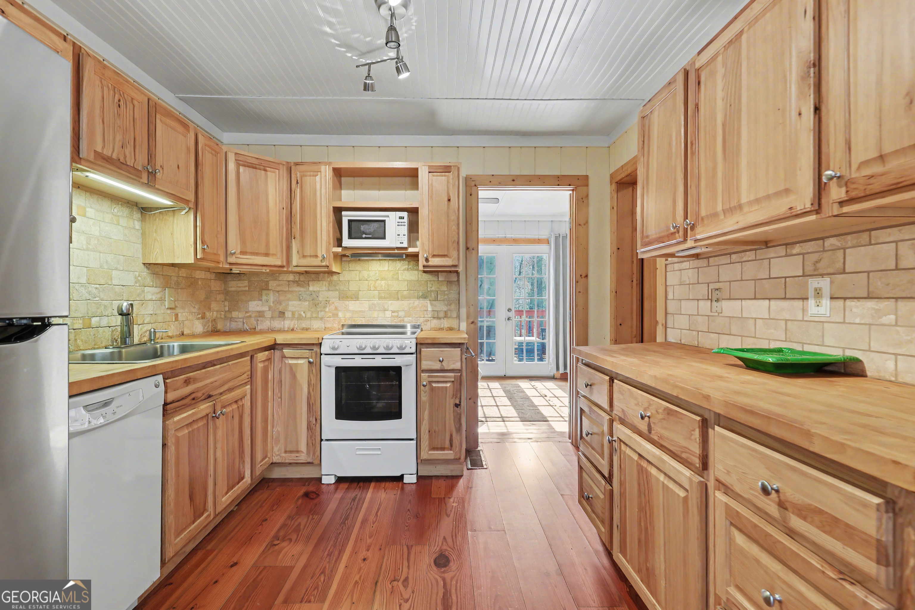 82 Buckeye Lane Clayton GA 30525