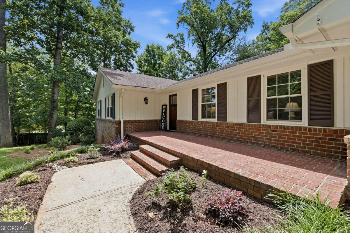 600 Pine Grove Road Roswell GA 30075