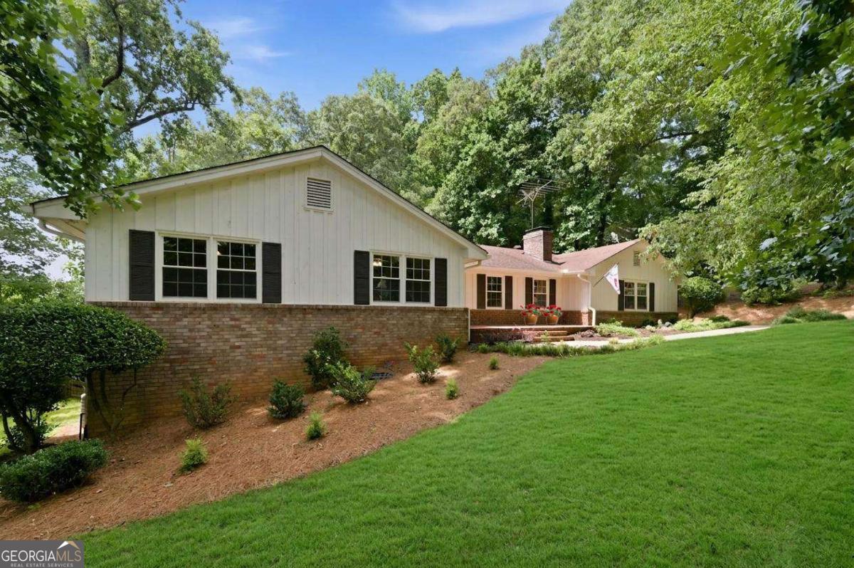 600 Pine Grove Road Roswell GA 30075