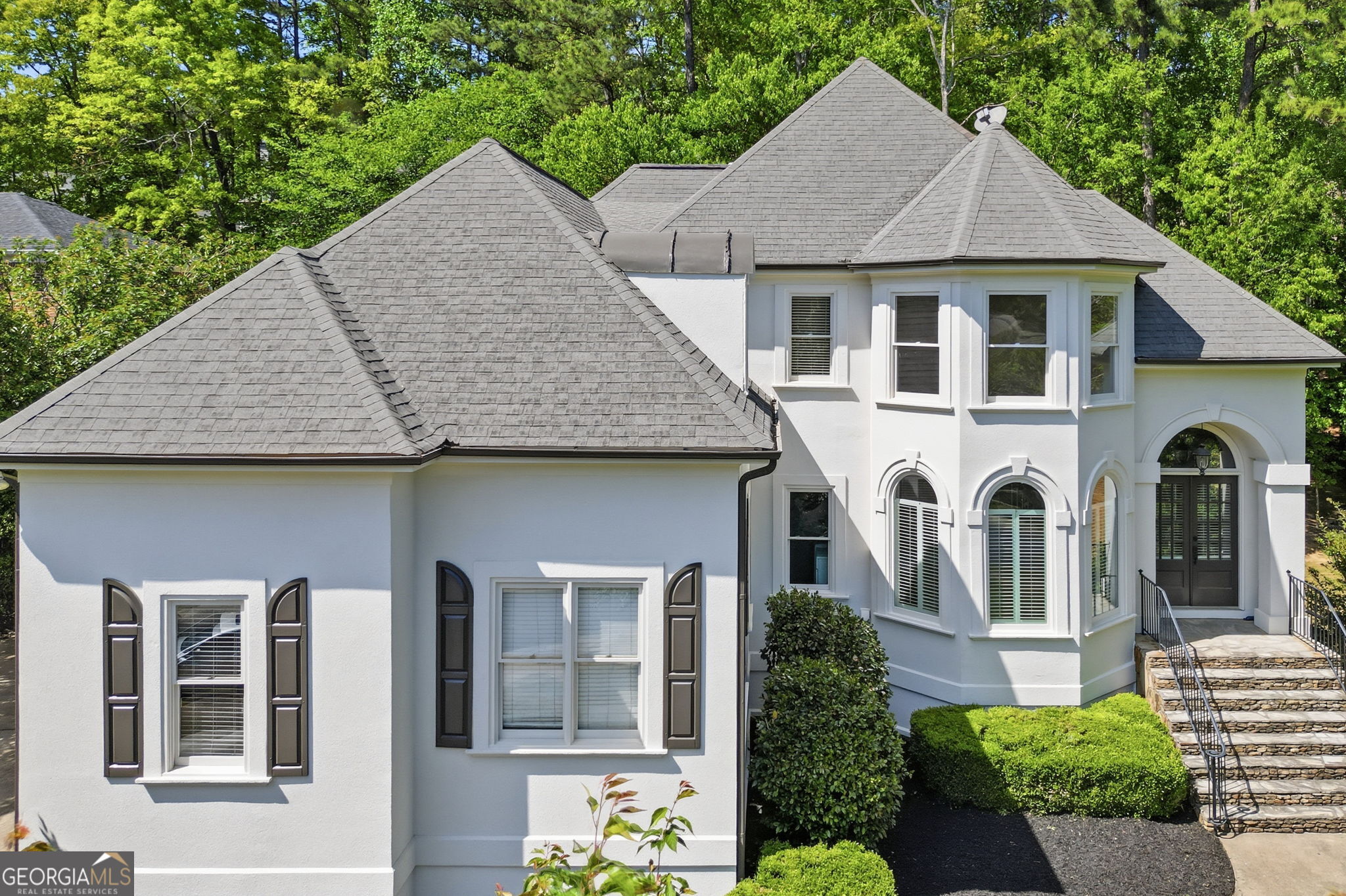 426 Clubview Drive Woodstock GA 30189