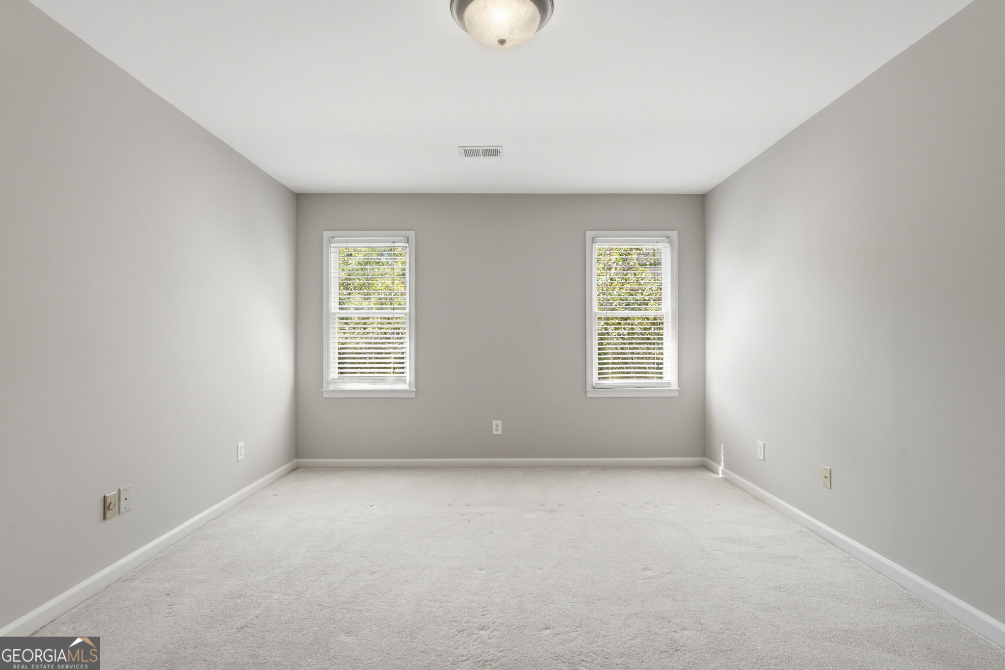 426 Clubview Drive Woodstock GA 30189