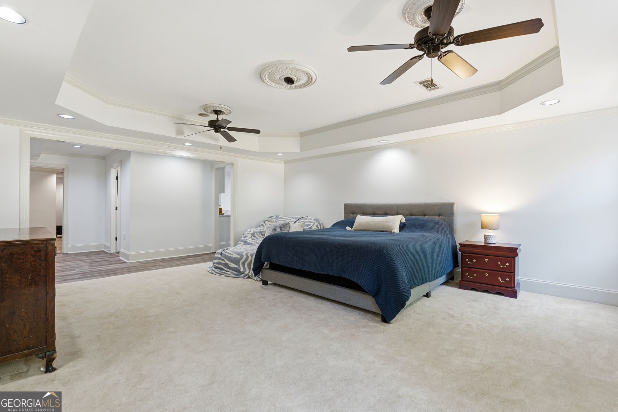 426 Clubview Drive Woodstock GA 30189
