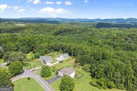 15 Hyalite Road E Dahlonega GA 30533