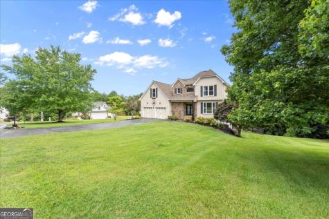 15 Hyalite Road E Dahlonega GA 30533