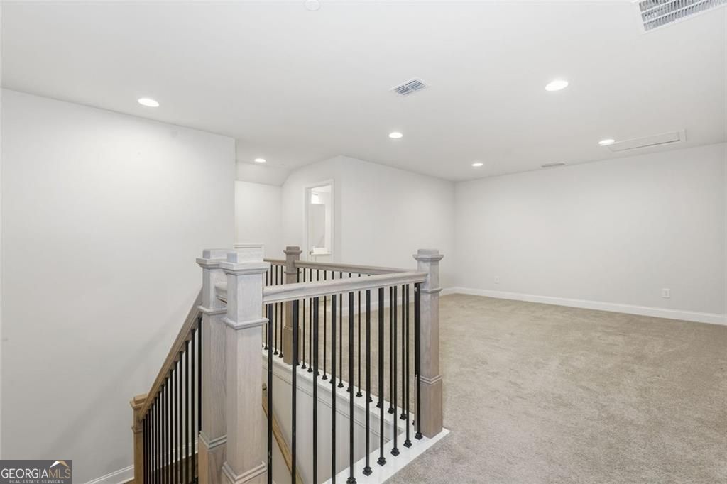 356 Hayden Circle Woodstock GA 30189