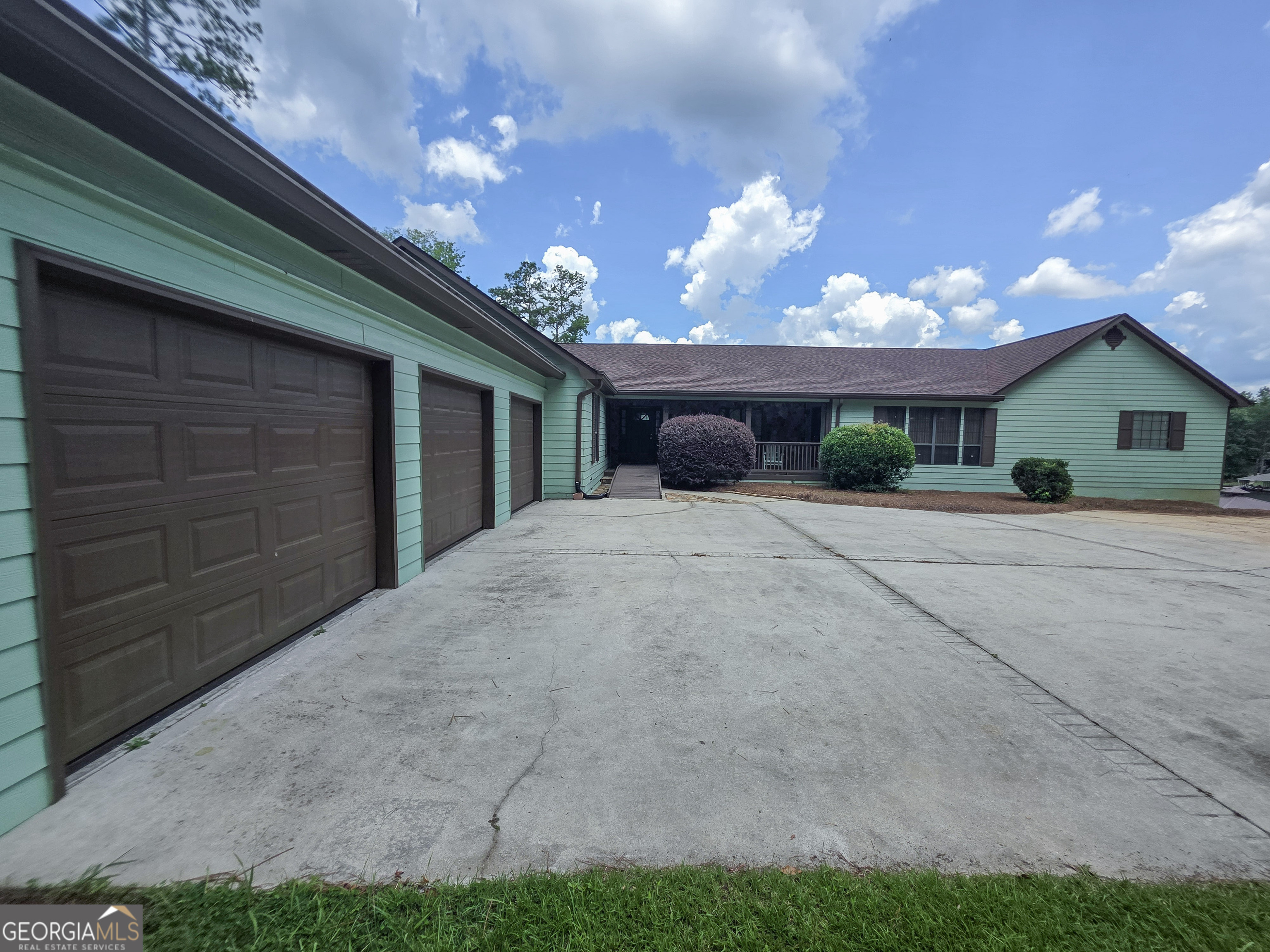 81 Mariners Drive NE Milledgeville GA 31061