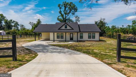 479 Lumber City Highway Hazlehurst GA 31539