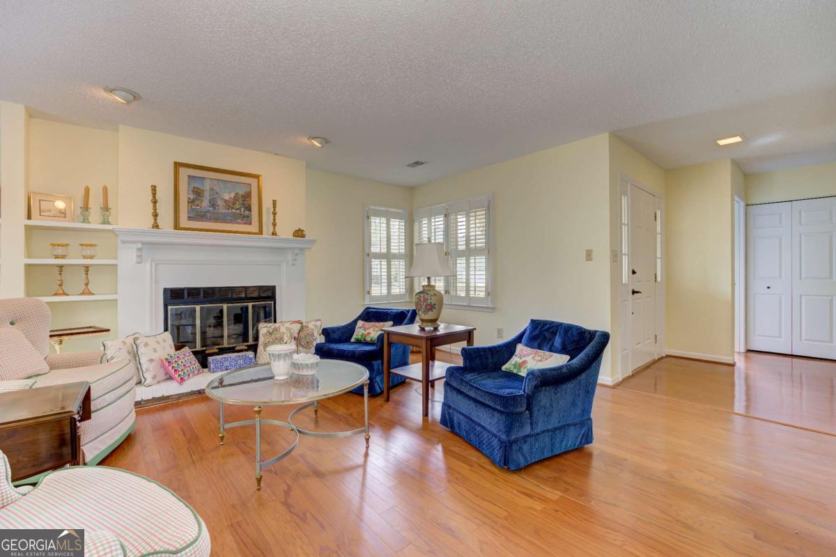 94 Robyn Way Marietta GA 30062