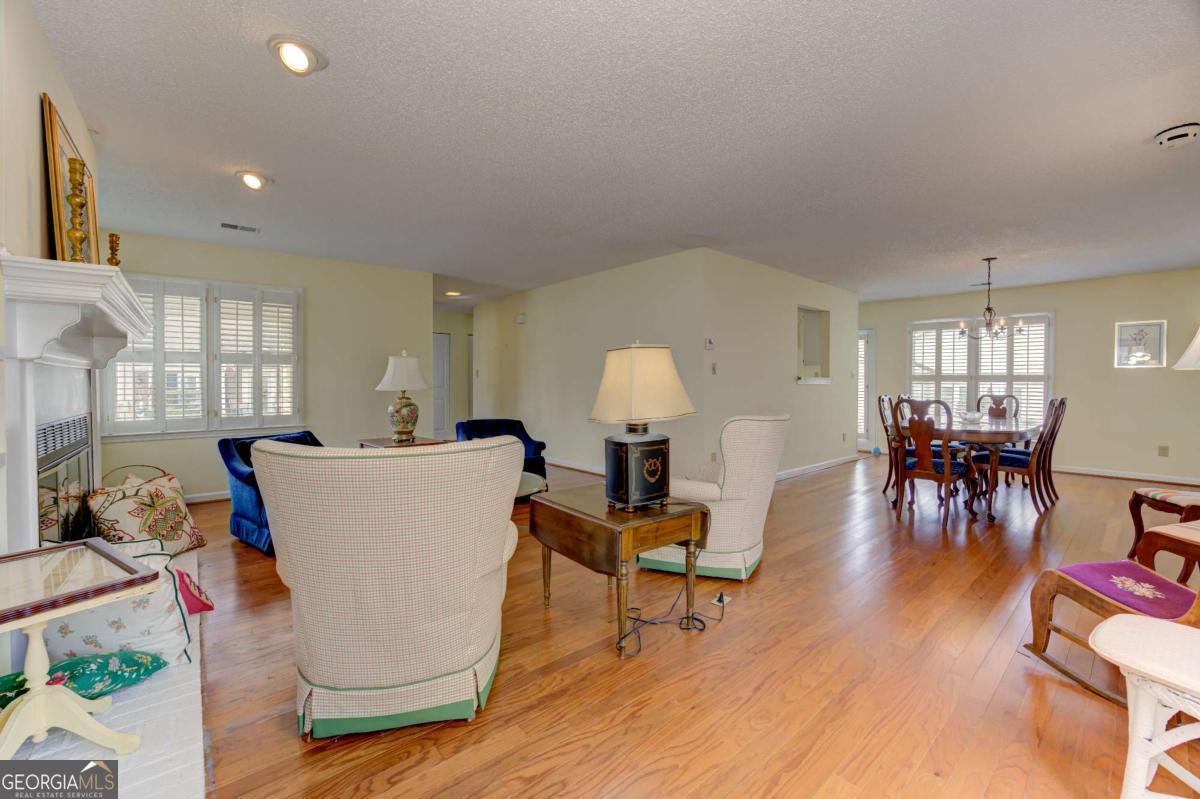 94 Robyn Way Marietta GA 30062