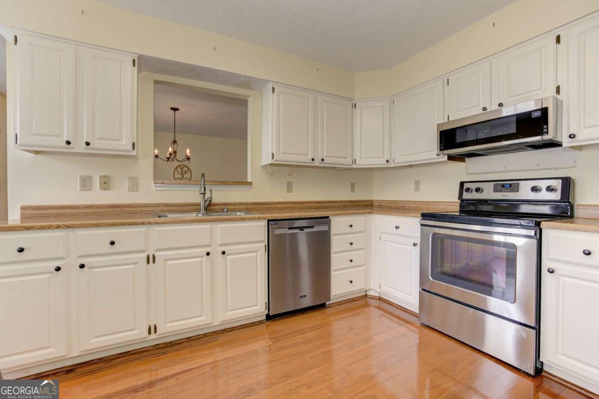 94 Robyn Way Marietta GA 30062