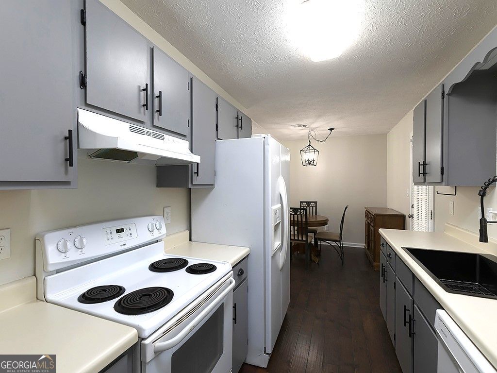 1306 Davis Mill Road S Dallas GA 30157
