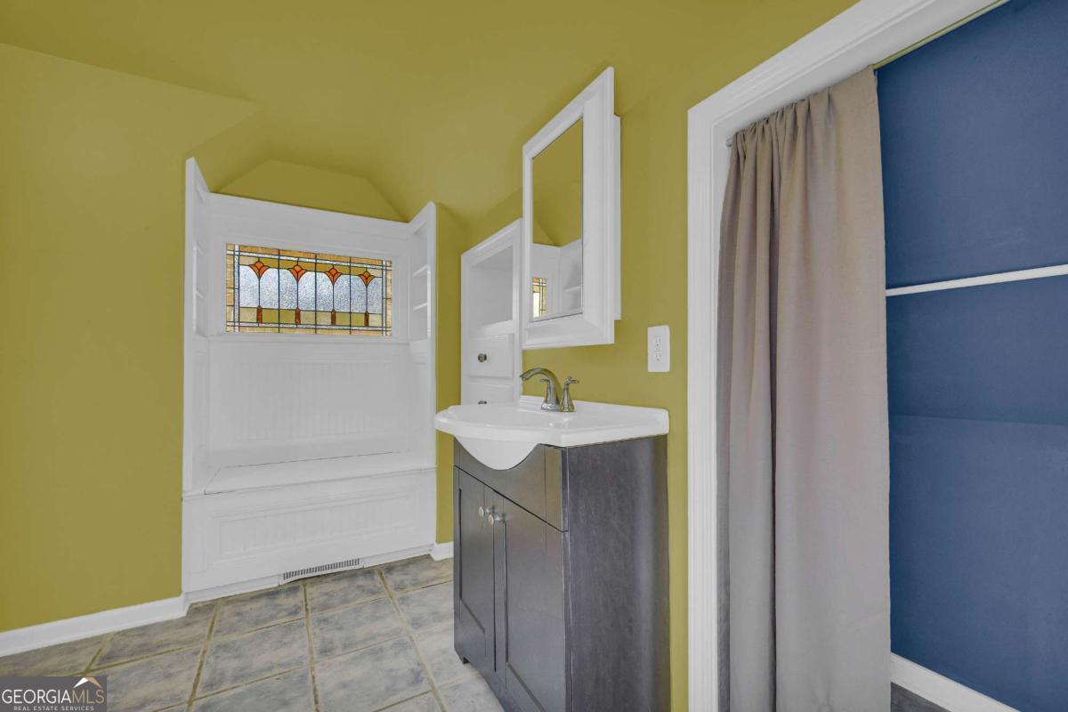 5921 Bostwick Highway Bishop GA 30621