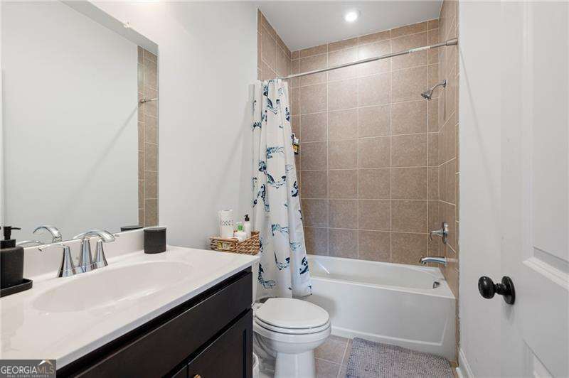 203 Holden Way Woodstock GA 30189