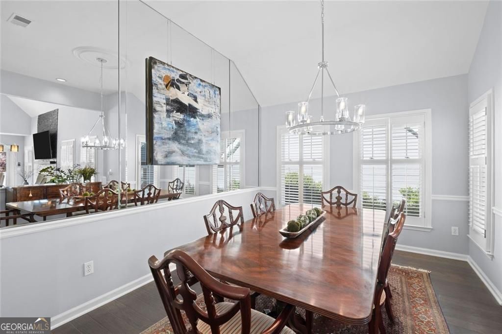 6430 Spinnaker Lane Alpharetta GA 30005