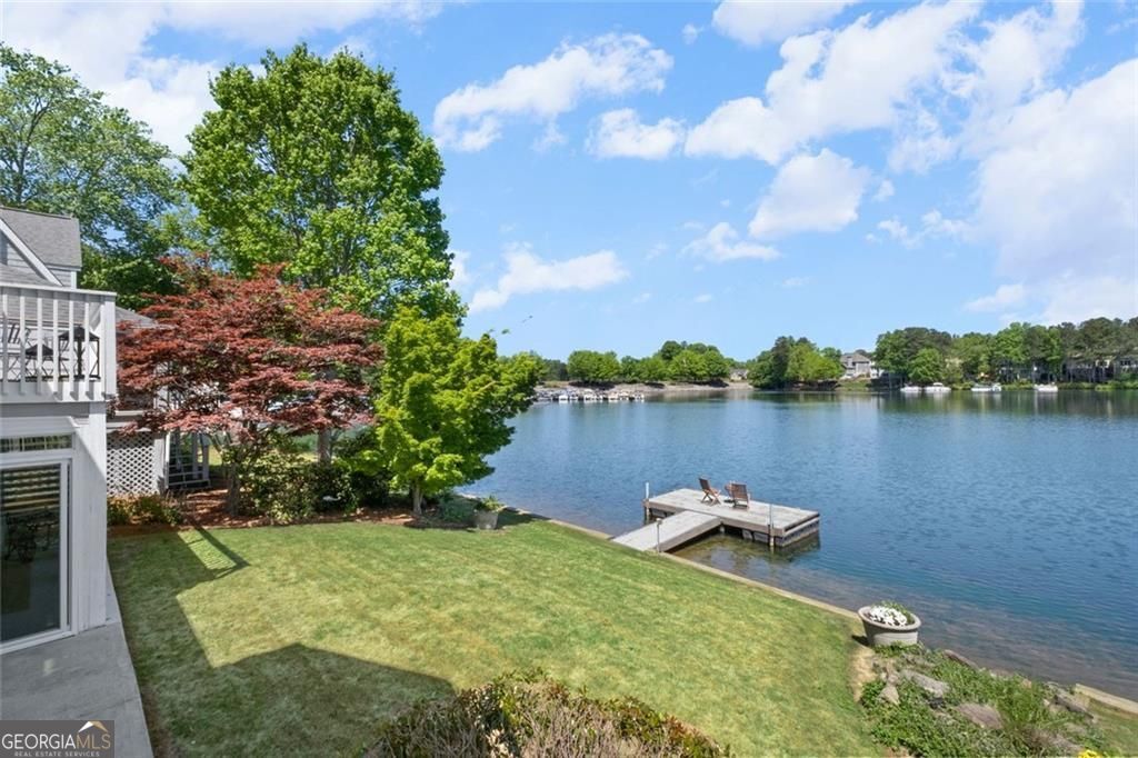 6430 Spinnaker Lane Alpharetta GA 30005