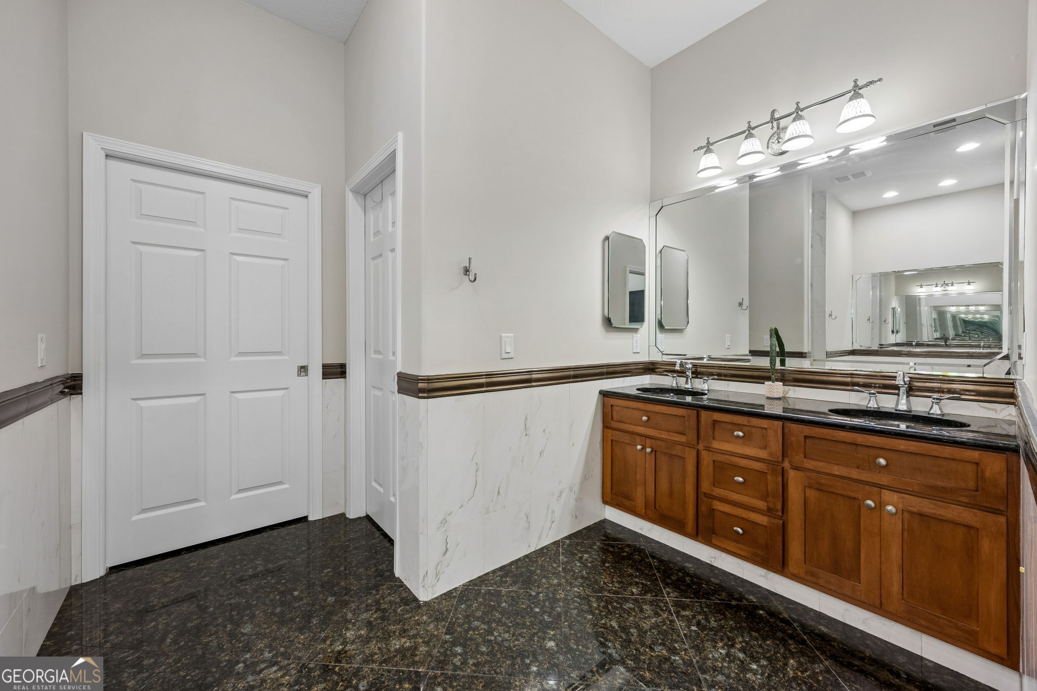 94 Cedar Hill Drive St. Marys GA 31558
