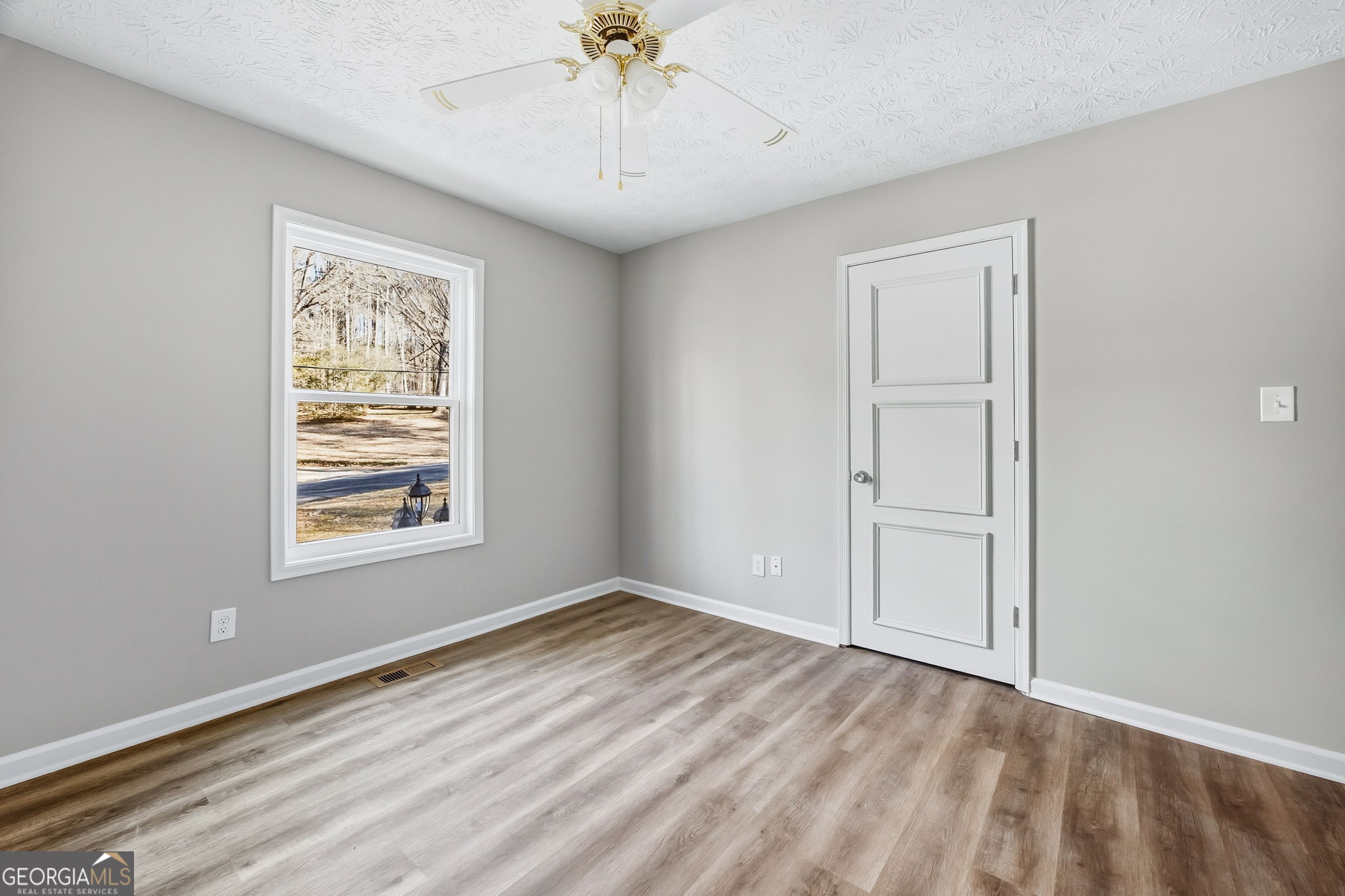 5825 Stonehaven Drive NW Kennesaw GA 30152