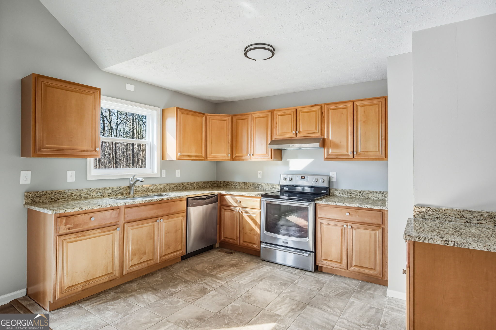5825 Stonehaven Drive NW Kennesaw GA 30152