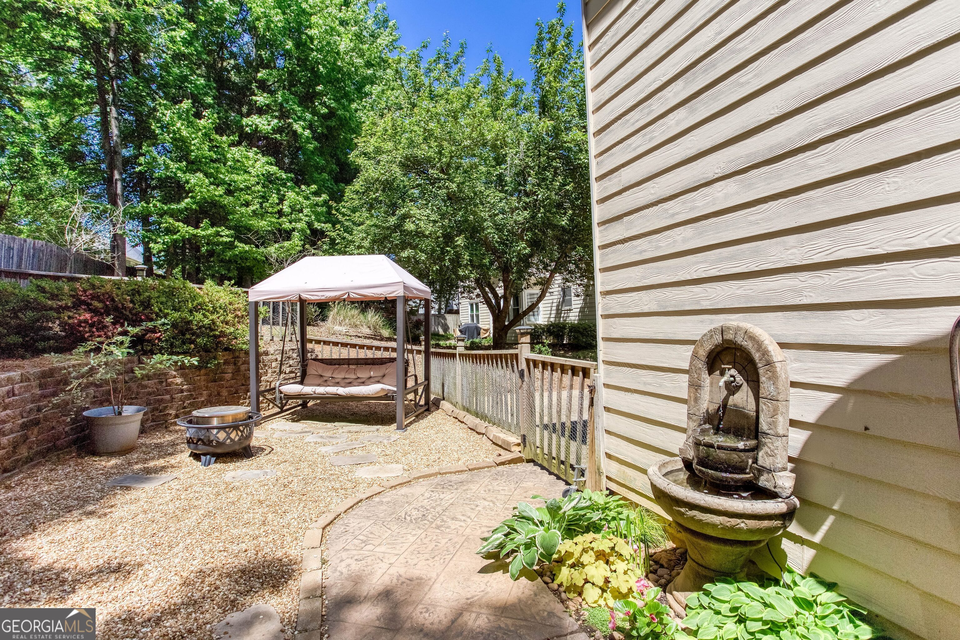 2121 Kendall Close Acworth GA 30102