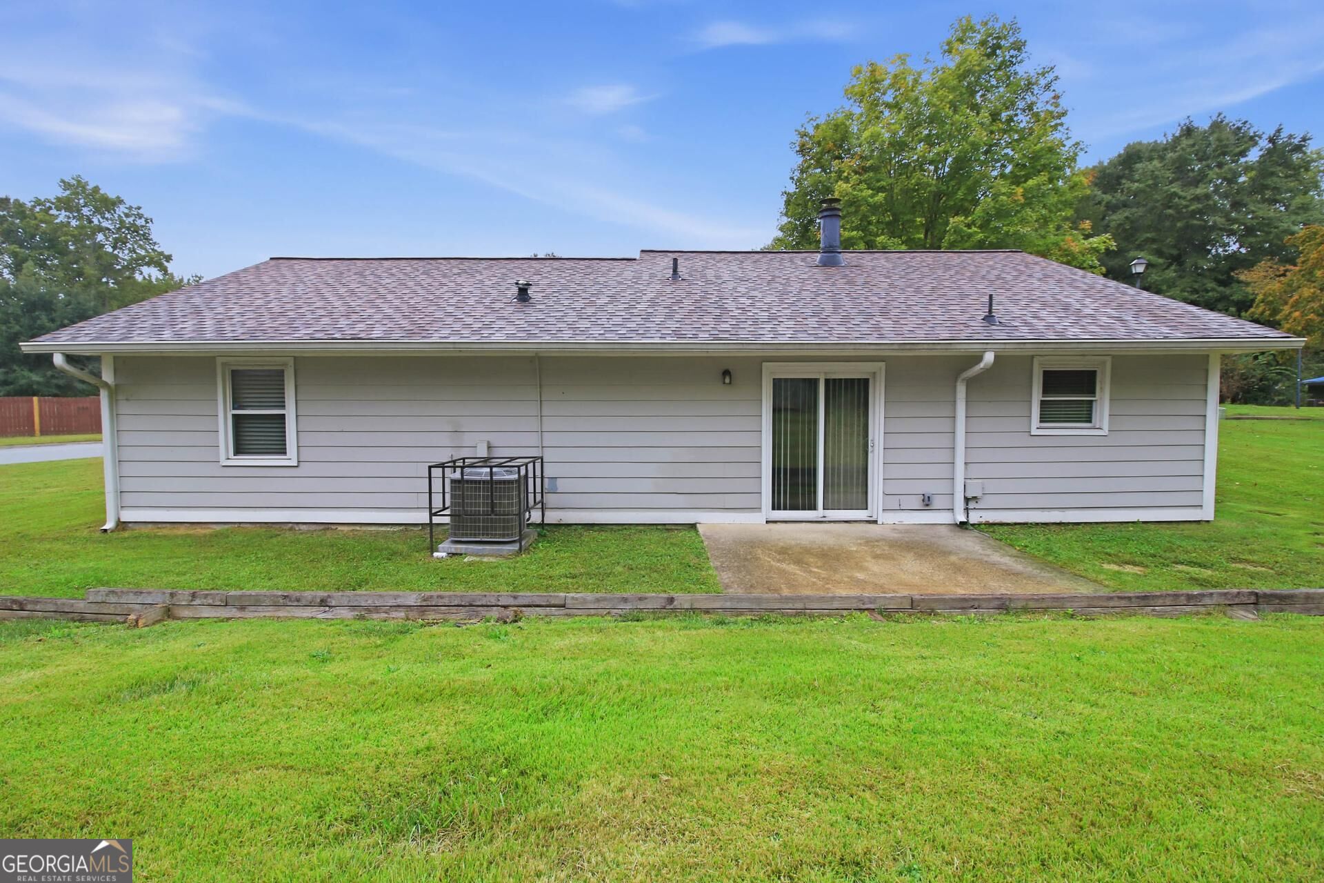 8 Silverwood Drive Newnan GA 30265