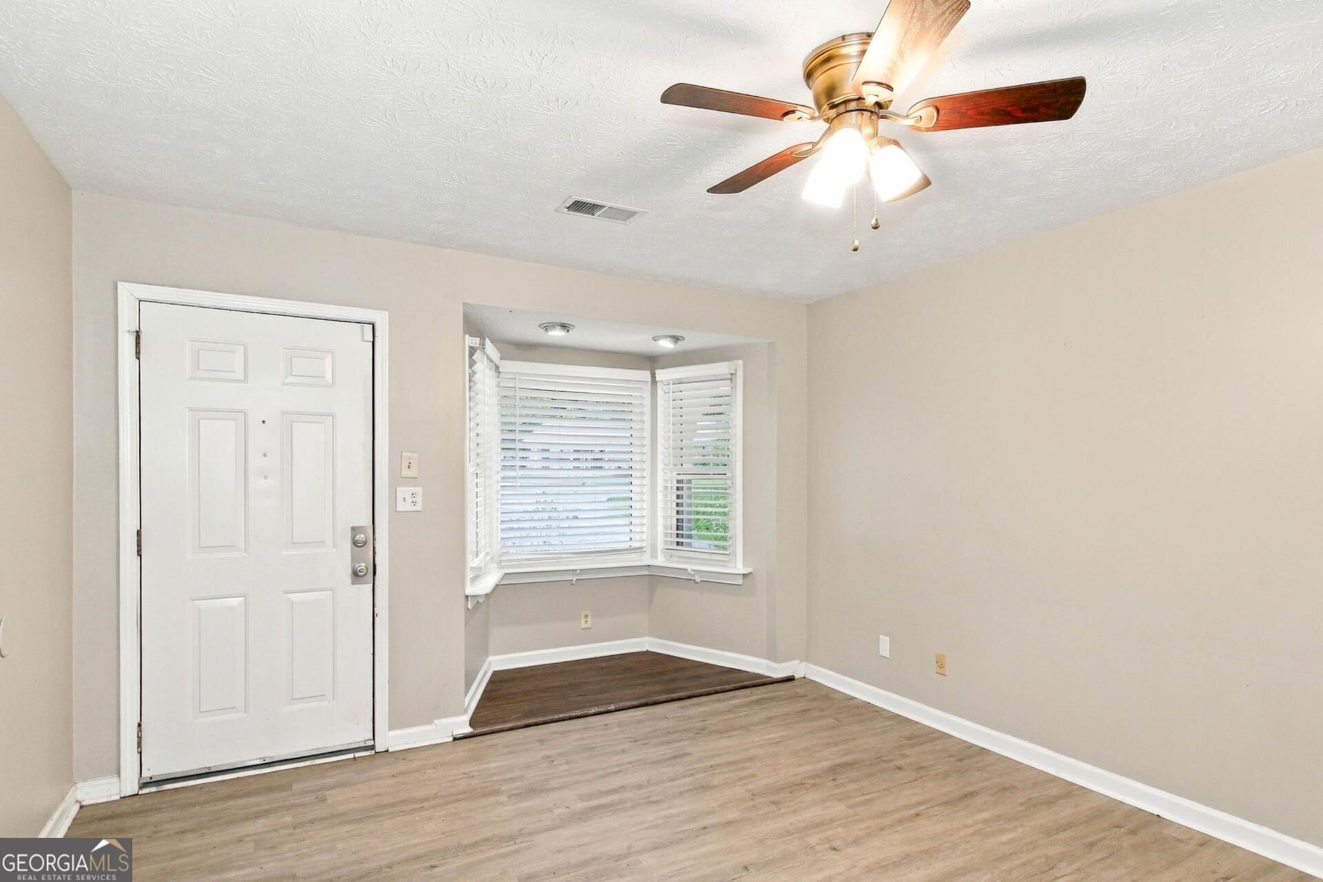 8 Silverwood Drive Newnan GA 30265