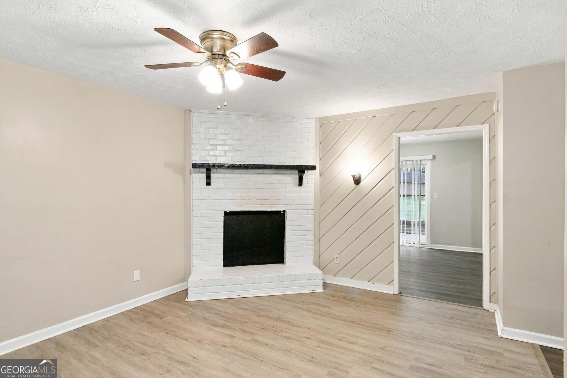8 Silverwood Drive Newnan GA 30265