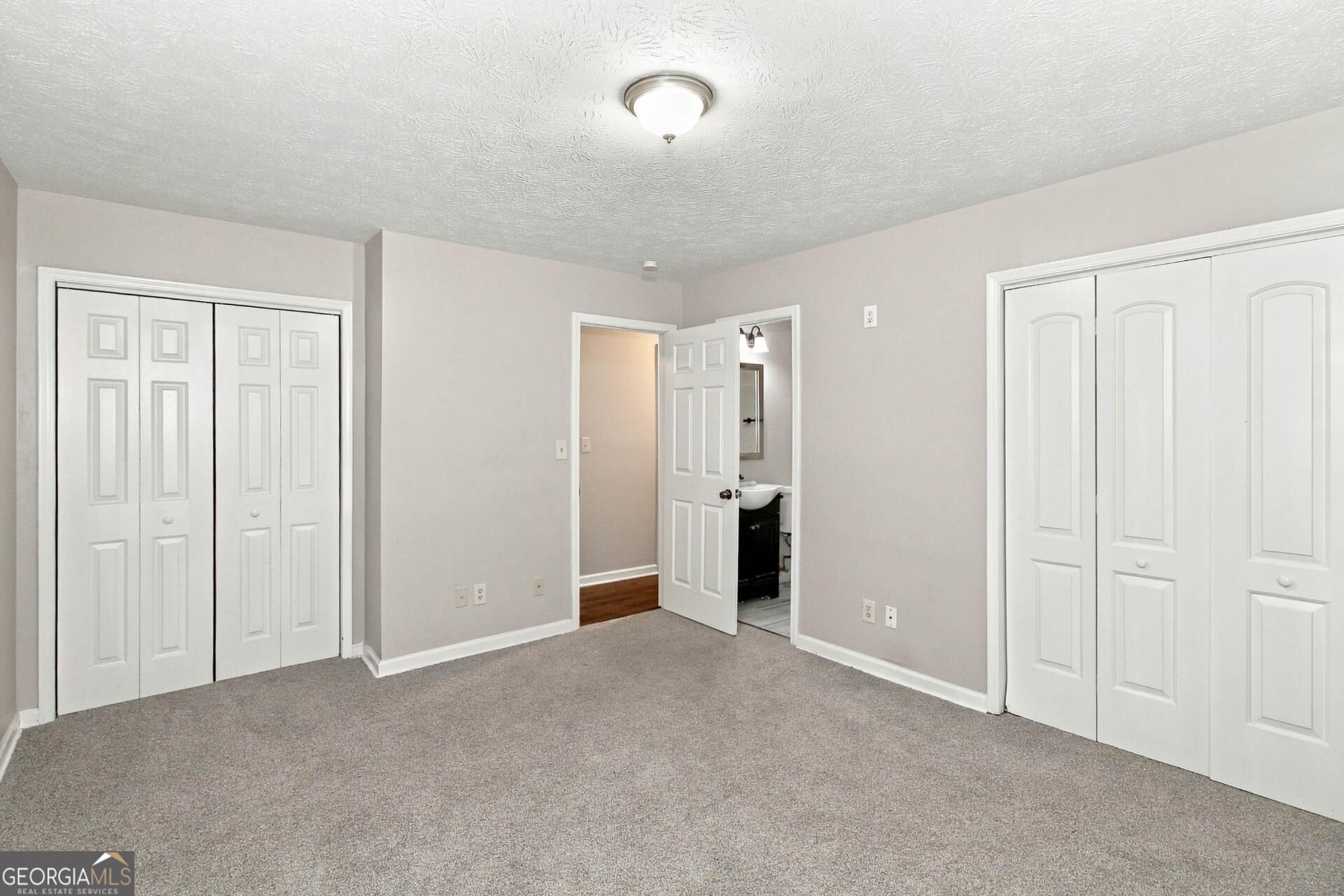 8 Silverwood Drive Newnan GA 30265