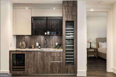 3107 Peachtree Road NE Atlanta GA 30305