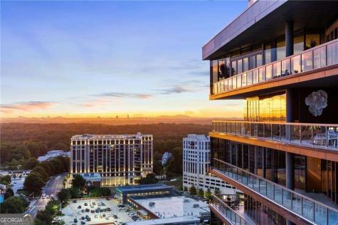 3107 Peachtree Road NE Atlanta GA 30305