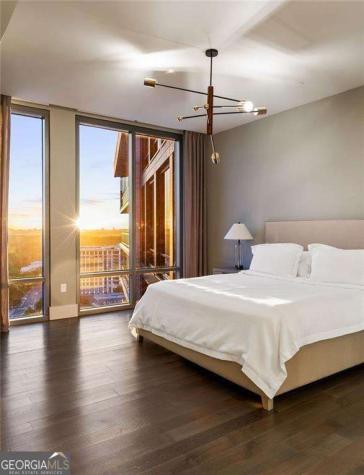 3107 Peachtree Road NE Atlanta GA 30305