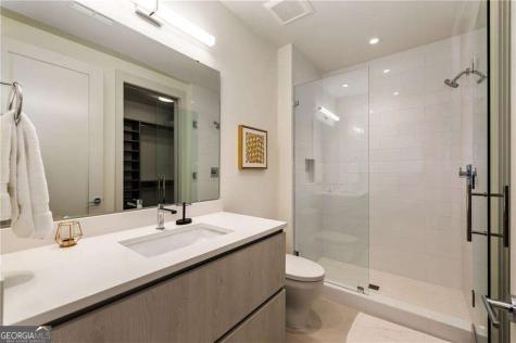 3107 Peachtree Road NE Atlanta GA 30305